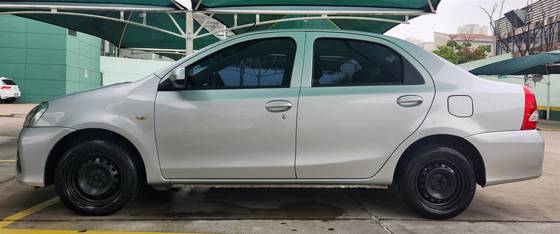 TOYOTA ETIOS 1.5 X SEDAN 16V FLEX 4P AUTOMÁTICO